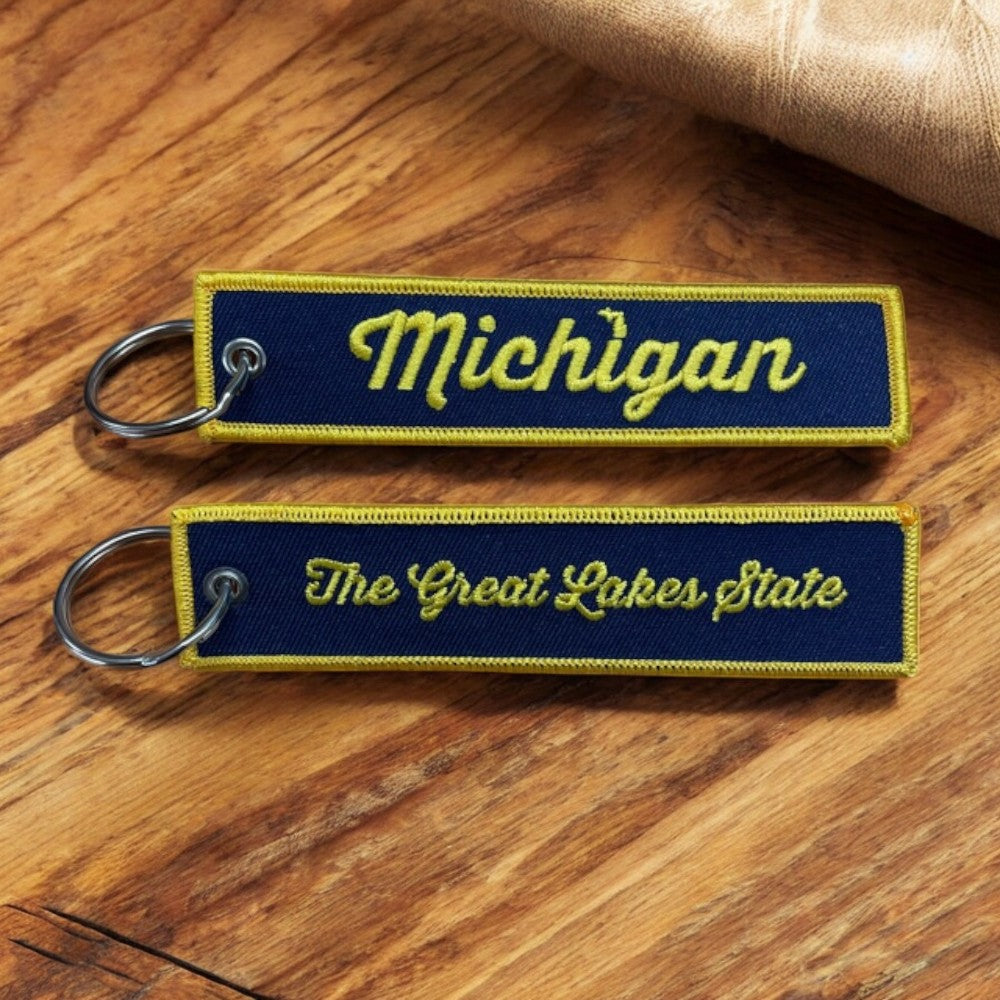 Keychain - Michigan Great Lakes Pull Maze/Blue