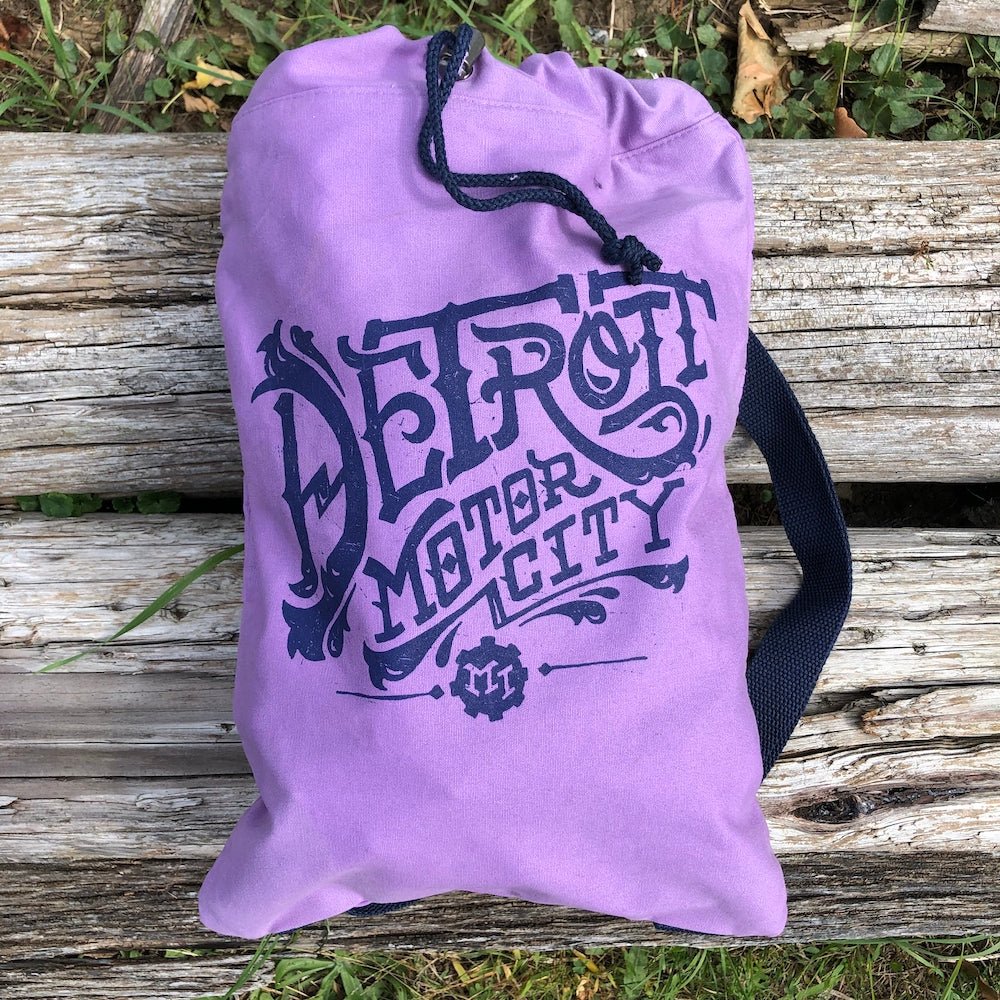 Detroit Vintage Font Cinch Backpack - Hyacinth/Navy - Detroit Shirt CompanyDetroit Shirt CompanyOther Accessories